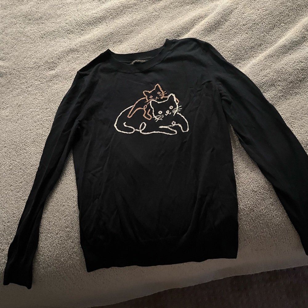 BANANA REPUBLIC lightweight navy kitty sweater. ADORABLE